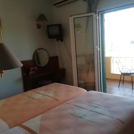 Poseidon Apartments 아기오스고르디오스 외부 사진