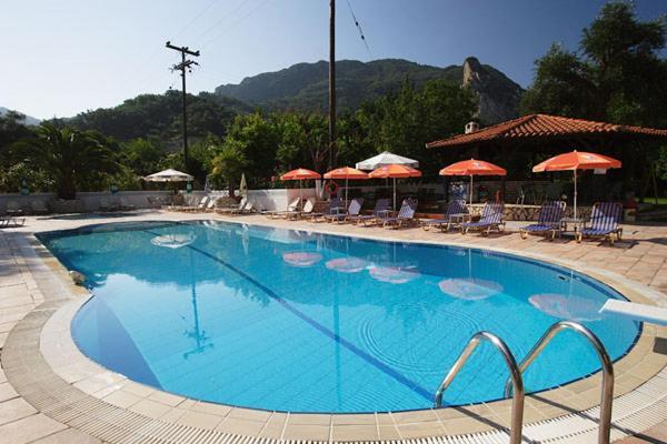 Poseidon Apartments 아기오스고르디오스 외부 사진